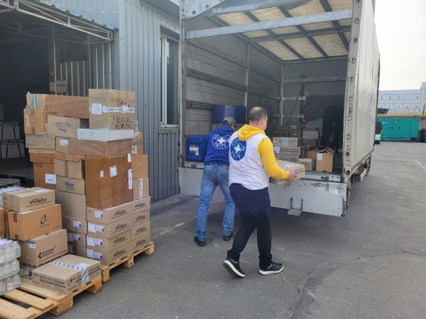 Convoi contenant des médicaments et du matériel médical à destination de Luhansk et Donetsk
